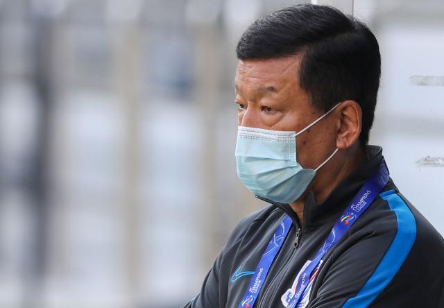 开云线上入口-连续2场补时绝平玩的就是刺激？康熙：能换人就没事